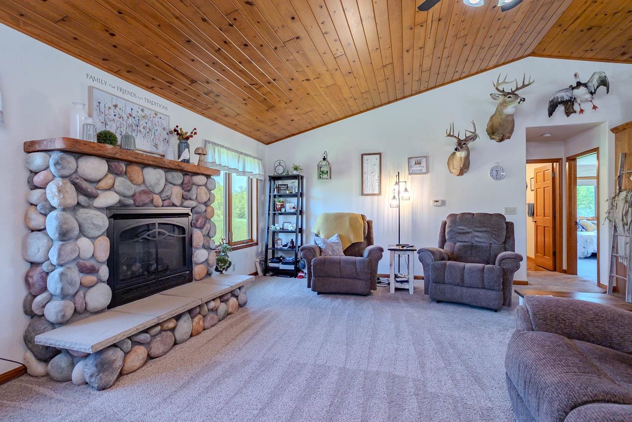 W9866 COUNTY ROAD M, Merrill, Wisconsin 54452, 3 Bedrooms Bedrooms, ,2 BathroomsBathrooms,Residential,For Sale,W9866 COUNTY ROAD M,22602397