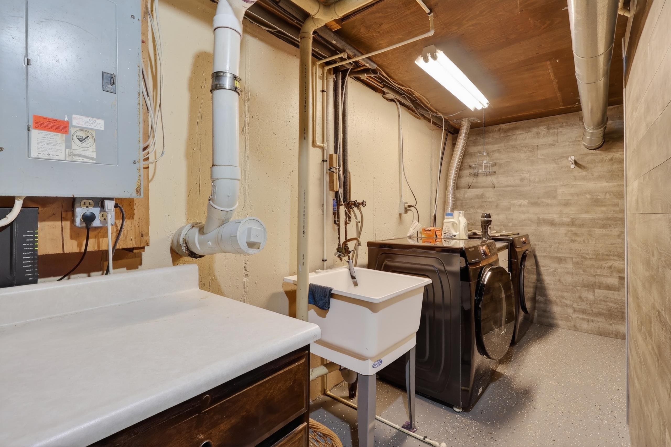 1661 ASPEN AVENUE, Nekoosa, Wisconsin 54457, 3 Bedrooms Bedrooms, ,2 BathroomsBathrooms,Residential,For Sale,1661 ASPEN AVENUE,22602399