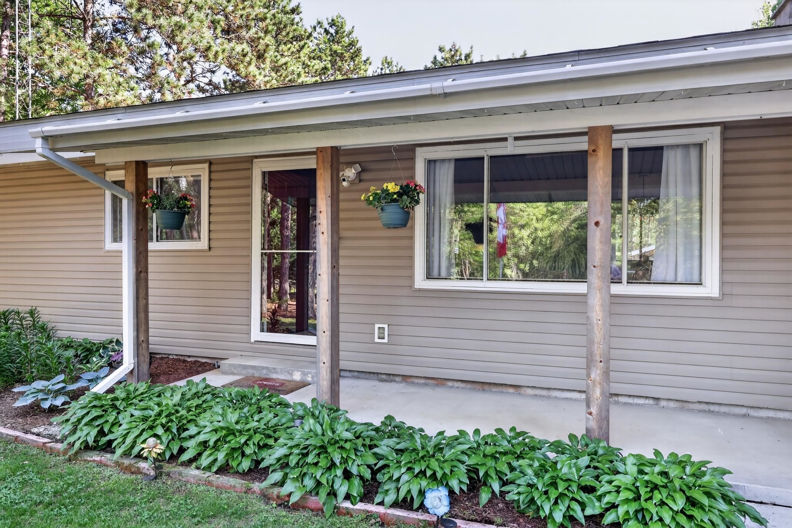 1661 ASPEN AVENUE, Nekoosa, Wisconsin 54457, 3 Bedrooms Bedrooms, ,2 BathroomsBathrooms,Residential,For Sale,1661 ASPEN AVENUE,22602399