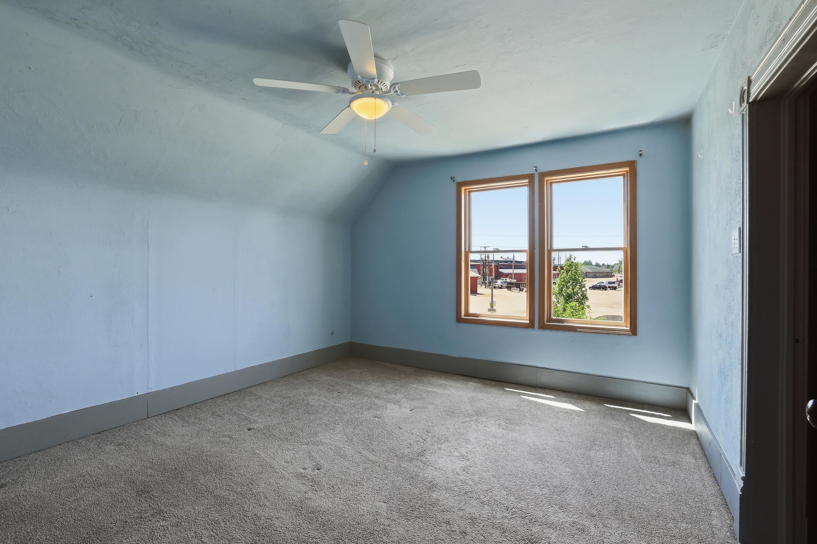 2341 ILLINOIS AVENUE, Stevens Point, Wisconsin 54481, 3 Bedrooms Bedrooms, ,1 BathroomBathrooms,Residential,For Sale,2341 ILLINOIS AVENUE,22602400