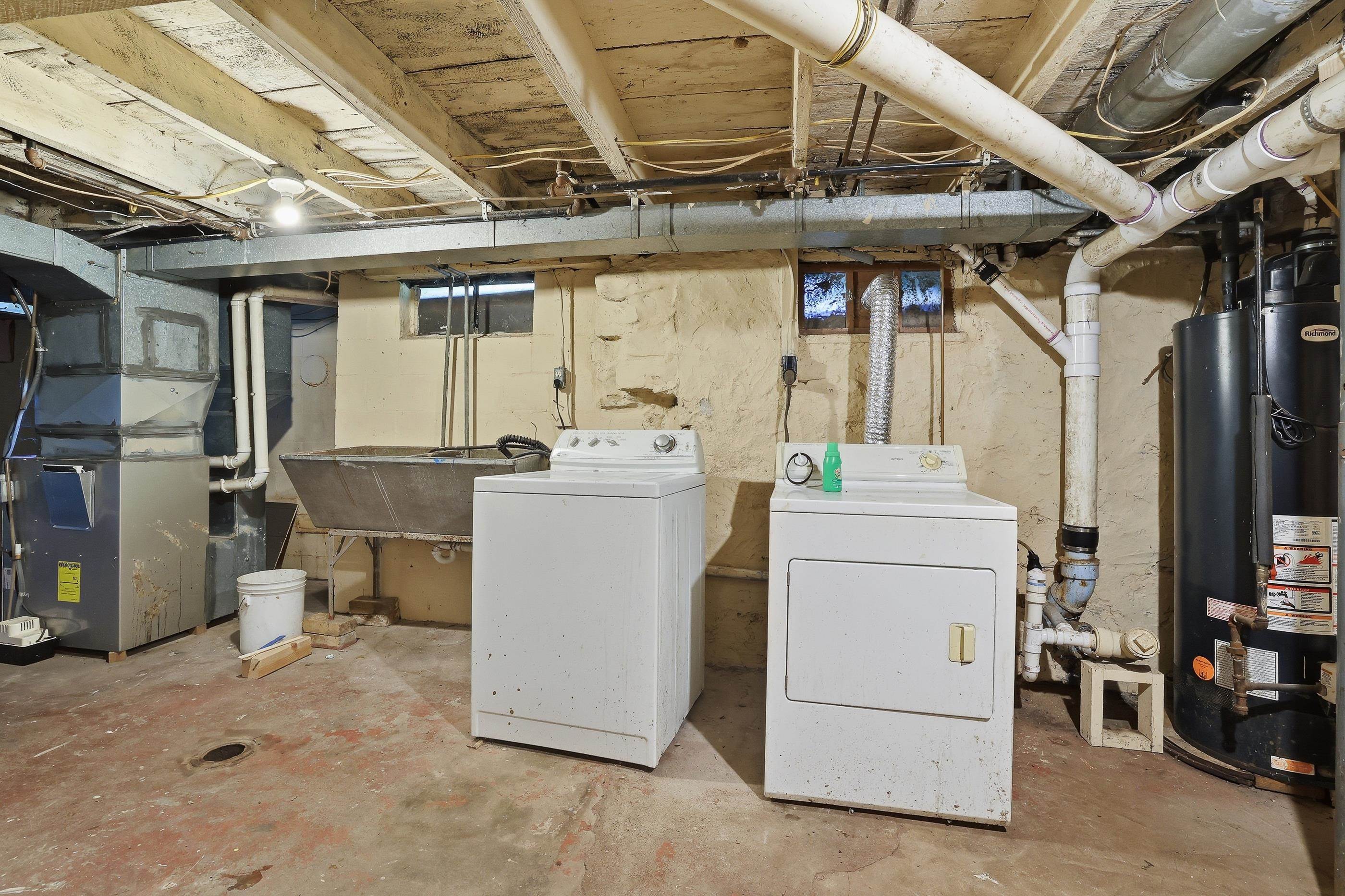 2341 ILLINOIS AVENUE, Stevens Point, Wisconsin 54481, 3 Bedrooms Bedrooms, ,1 BathroomBathrooms,Residential,For Sale,2341 ILLINOIS AVENUE,22602400
