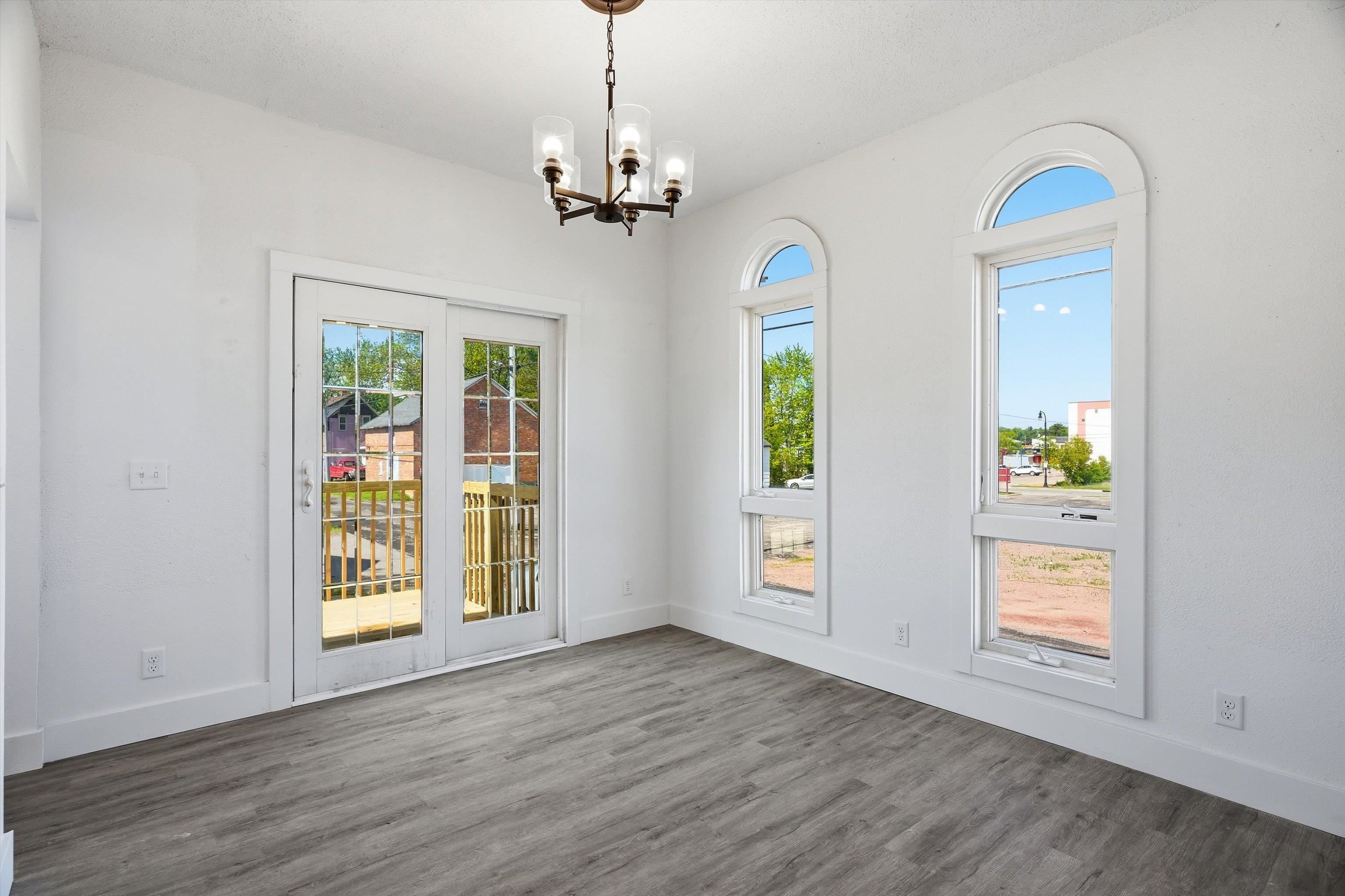 208 E 4TH STREET, Marshfield, Wisconsin 54449, 6 Bedrooms Bedrooms, ,3 BathroomsBathrooms,Residential,For Sale,208 E 4TH STREET,22602402