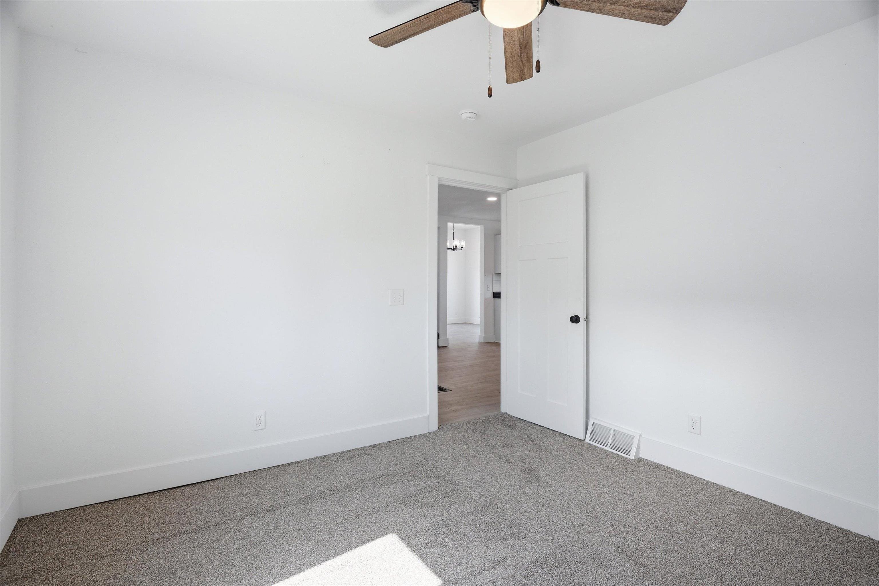 208 E 4TH STREET, Marshfield, Wisconsin 54449, 6 Bedrooms Bedrooms, ,3 BathroomsBathrooms,Residential,For Sale,208 E 4TH STREET,22602402