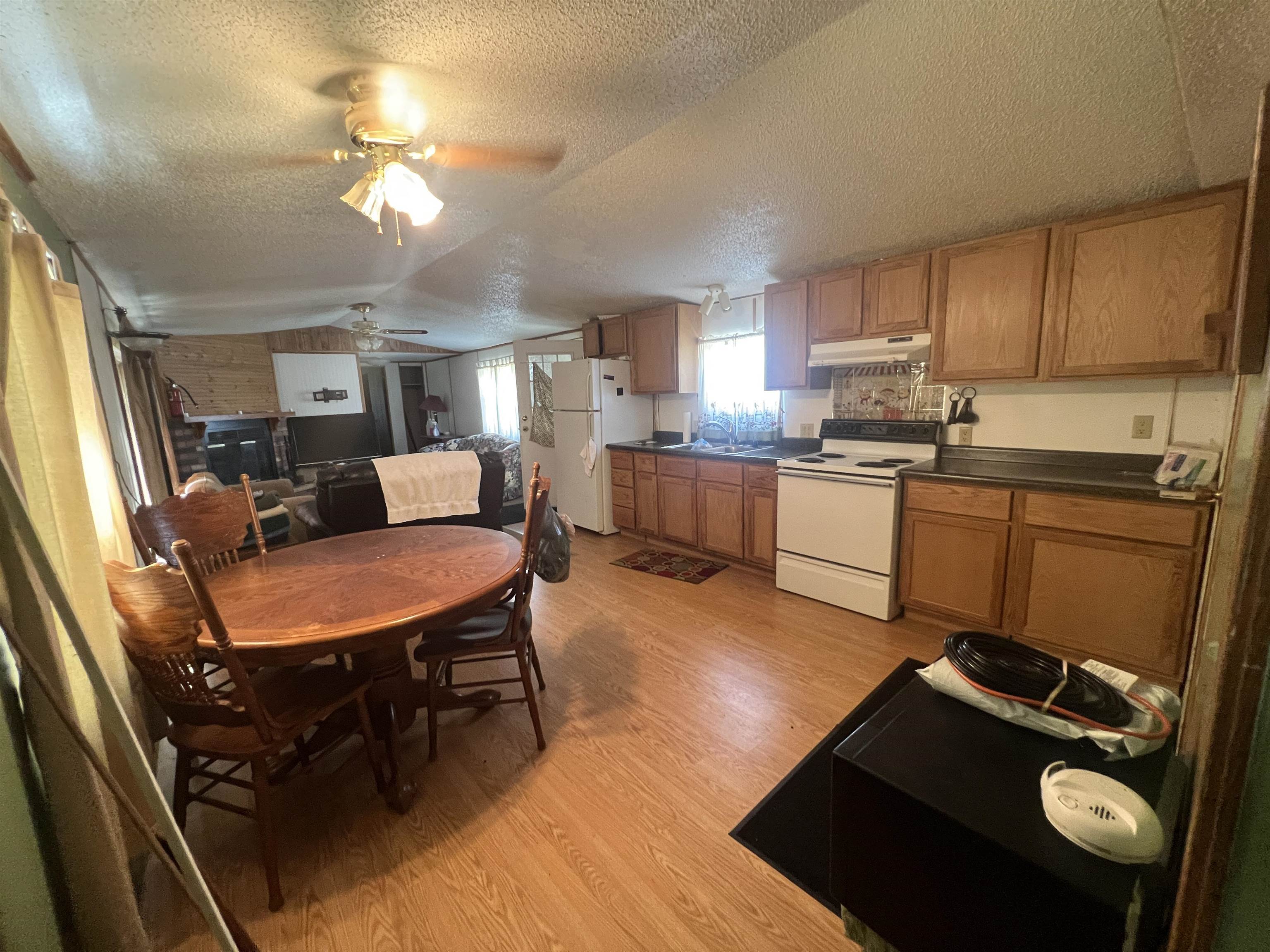 5230 STATE HIGHWAY 73, Wisconsin Rapids, Wisconsin 54494, 2 Bedrooms Bedrooms, ,2 BathroomsBathrooms,Residential,For Sale,5230 STATE HIGHWAY 73,22602403