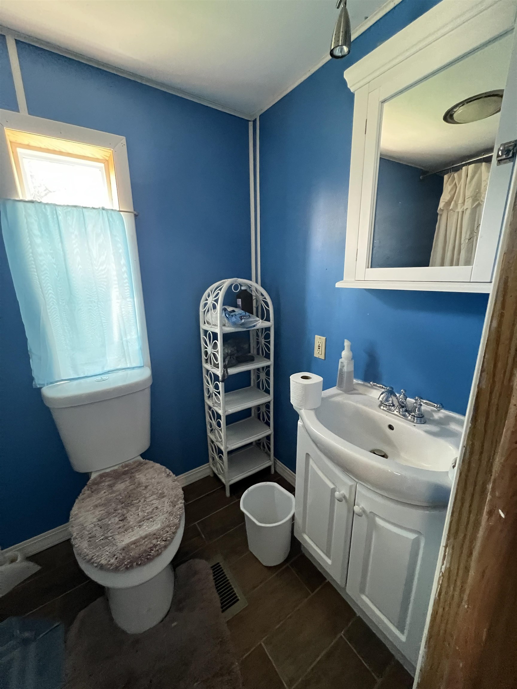 5230 STATE HIGHWAY 73, Wisconsin Rapids, Wisconsin 54494, 2 Bedrooms Bedrooms, ,2 BathroomsBathrooms,Residential,For Sale,5230 STATE HIGHWAY 73,22602403