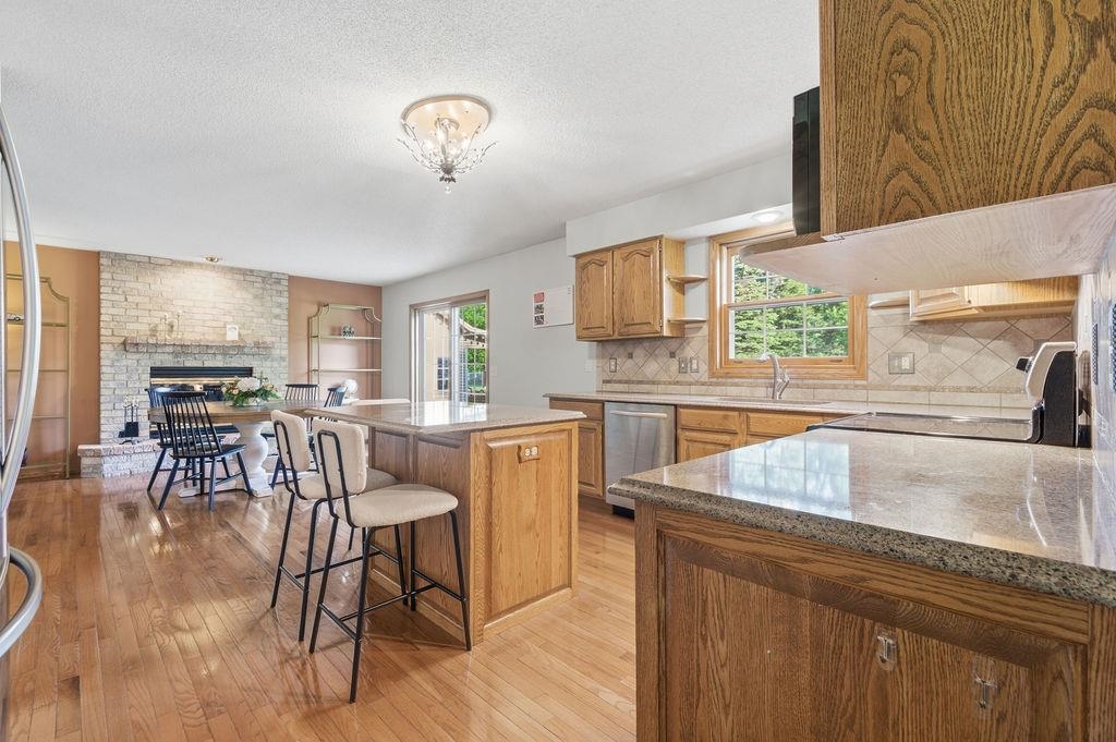 507 W 12TH STREET, Marshfield, Wisconsin 54449, 4 Bedrooms Bedrooms, ,2 BathroomsBathrooms,Residential,For Sale,507 W 12TH STREET,22602404