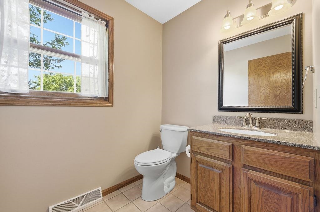 507 W 12TH STREET, Marshfield, Wisconsin 54449, 4 Bedrooms Bedrooms, ,2 BathroomsBathrooms,Residential,For Sale,507 W 12TH STREET,22602404