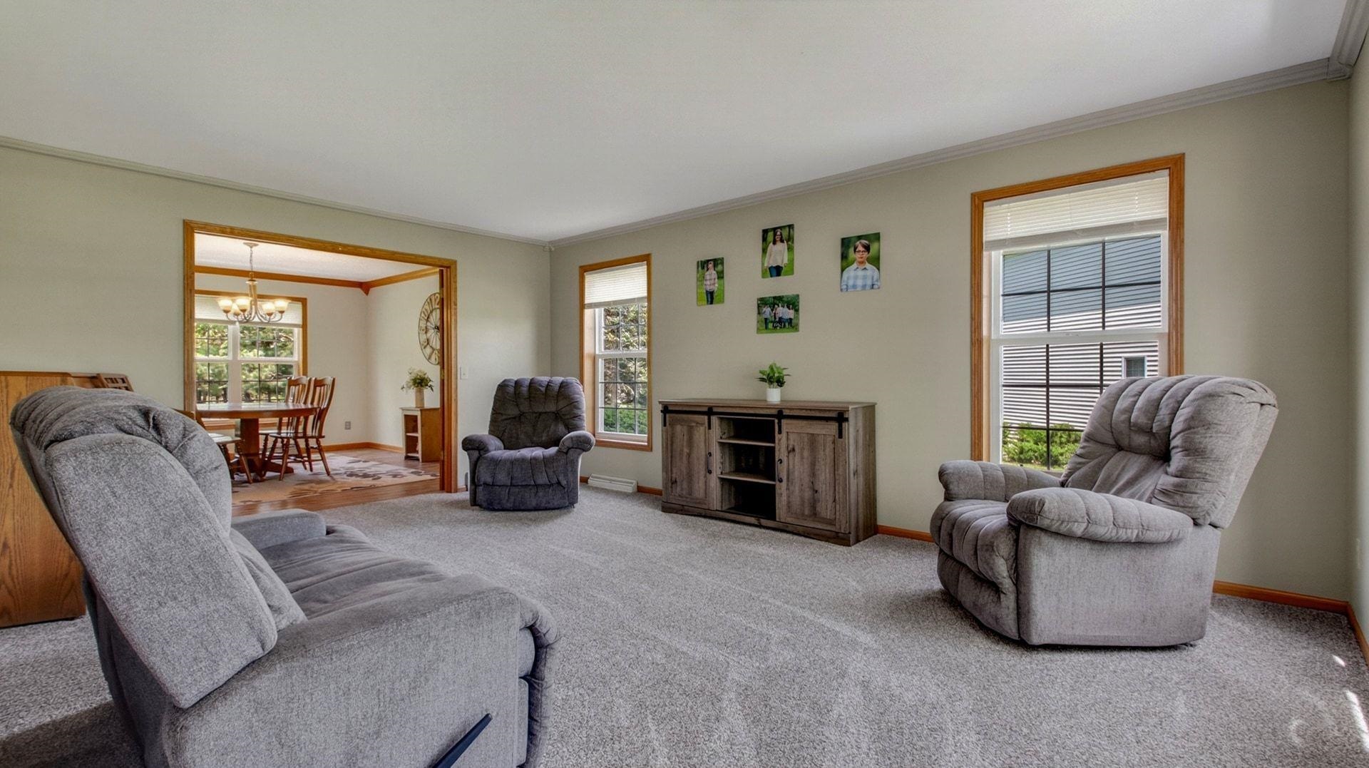 1606 LUTHER COURT, Marshfield, Wisconsin 54449, 4 Bedrooms Bedrooms, ,2 BathroomsBathrooms,Residential,For Sale,1606 LUTHER COURT,22602408