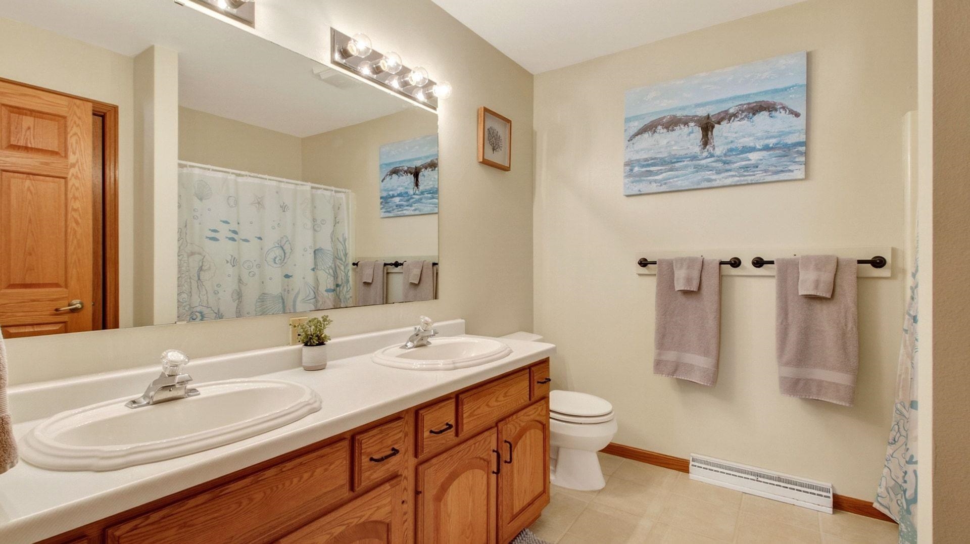 1606 LUTHER COURT, Marshfield, Wisconsin 54449, 4 Bedrooms Bedrooms, ,2 BathroomsBathrooms,Residential,For Sale,1606 LUTHER COURT,22602408