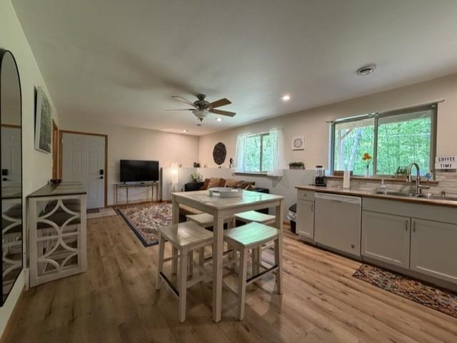 425 OWEN STREET, Mosinee, Wisconsin 54455, 5 Bedrooms Bedrooms, ,3 BathroomsBathrooms,Residential,For Sale,425 OWEN STREET,22602410