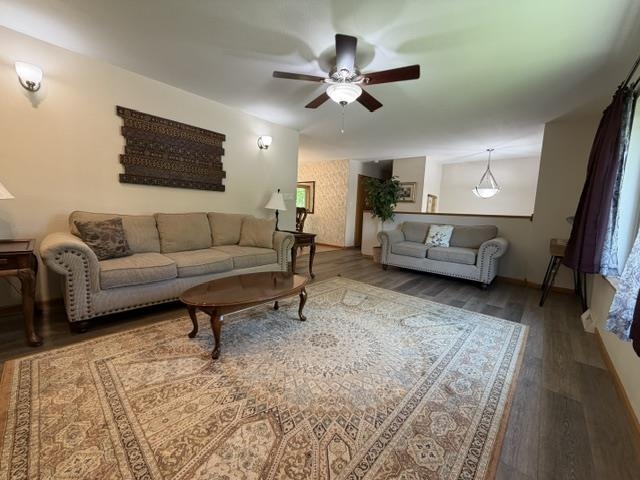 425 OWEN STREET, Mosinee, Wisconsin 54455, 5 Bedrooms Bedrooms, ,3 BathroomsBathrooms,Residential,For Sale,425 OWEN STREET,22602410