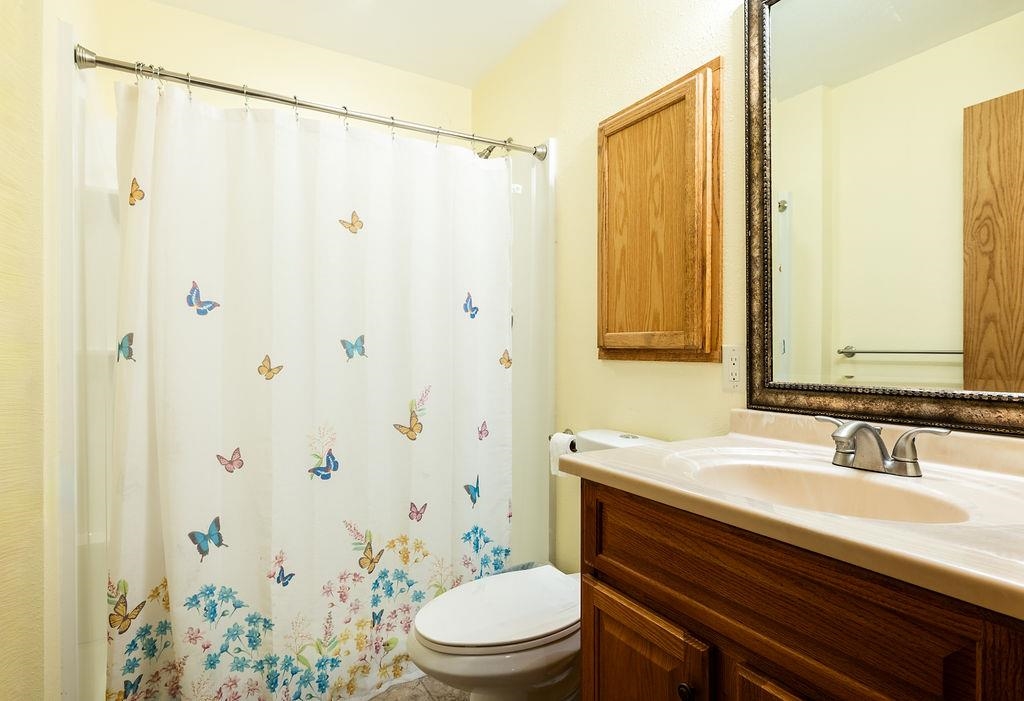 5321 FOX RUN DRIVE, Wisconsin Rapids, Wisconsin 54494, 4 Bedrooms Bedrooms, ,3 BathroomsBathrooms,Residential,For Sale,5321 FOX RUN DRIVE,22602412