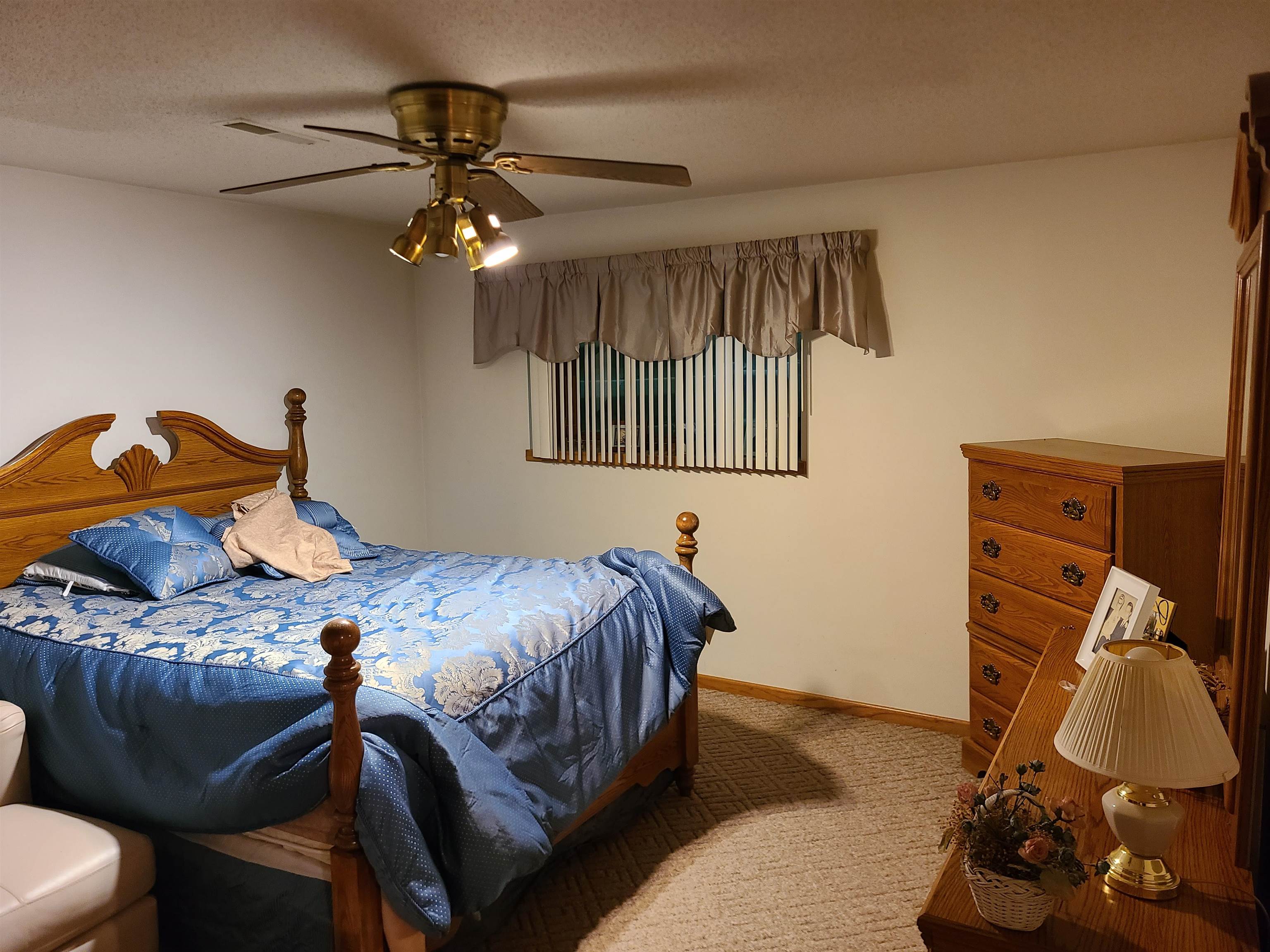 3158 S 33RD STREET, LA CROSSE, Wisconsin 54601, 4 Bedrooms Bedrooms, ,2 BathroomsBathrooms,Residential,For Sale,3158 S 33RD STREET,22602416