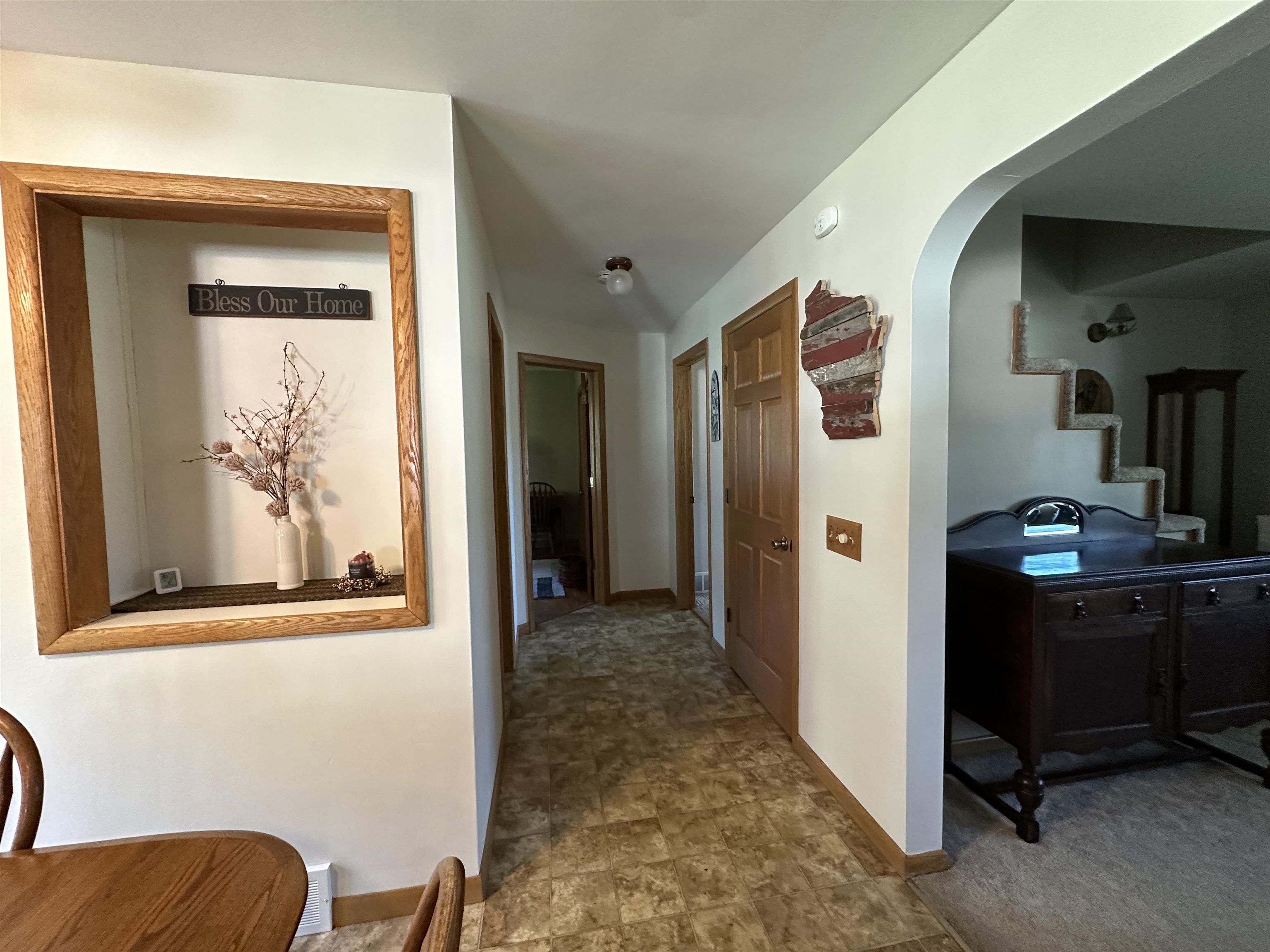 4011 GRIFFITH AVENUE, Wisconsin Rapids, Wisconsin 54494, 5 Bedrooms Bedrooms, ,1 BathroomBathrooms,Residential,For Sale,4011 GRIFFITH AVENUE,22602419