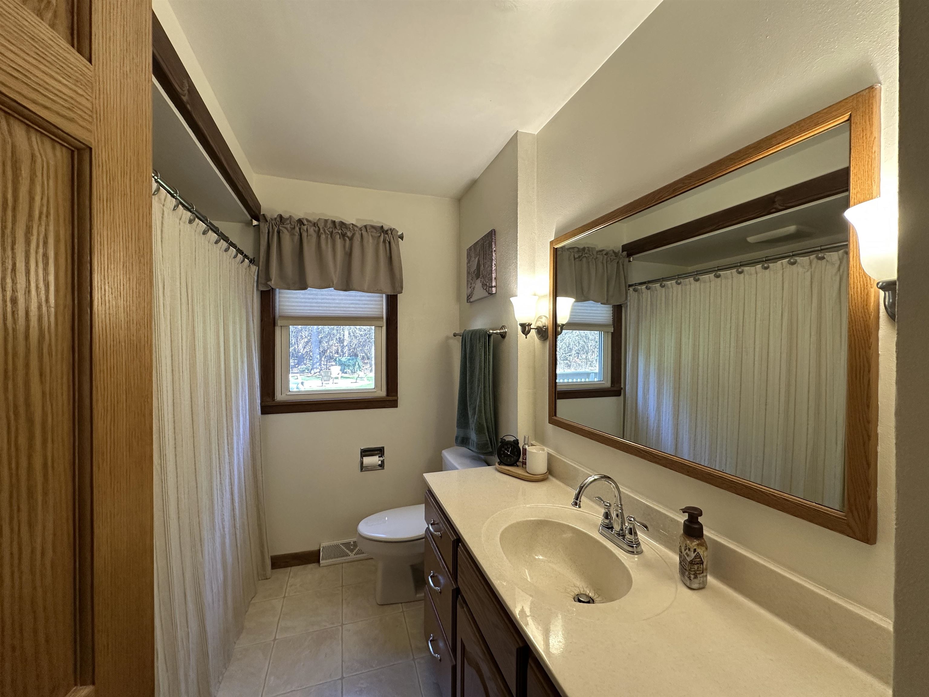 4011 GRIFFITH AVENUE, Wisconsin Rapids, Wisconsin 54494, 5 Bedrooms Bedrooms, ,1 BathroomBathrooms,Residential,For Sale,4011 GRIFFITH AVENUE,22602419