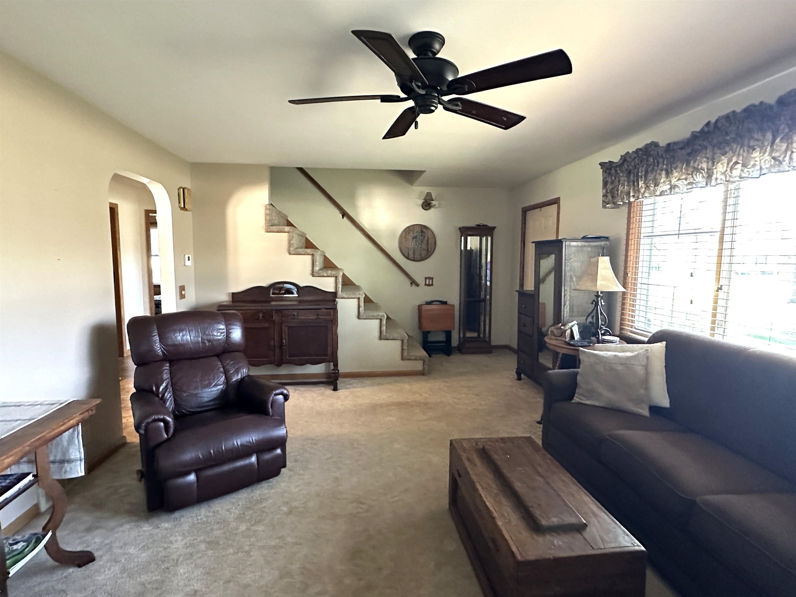 4011 GRIFFITH AVENUE, Wisconsin Rapids, Wisconsin 54494, 5 Bedrooms Bedrooms, ,1 BathroomBathrooms,Residential,For Sale,4011 GRIFFITH AVENUE,22602419