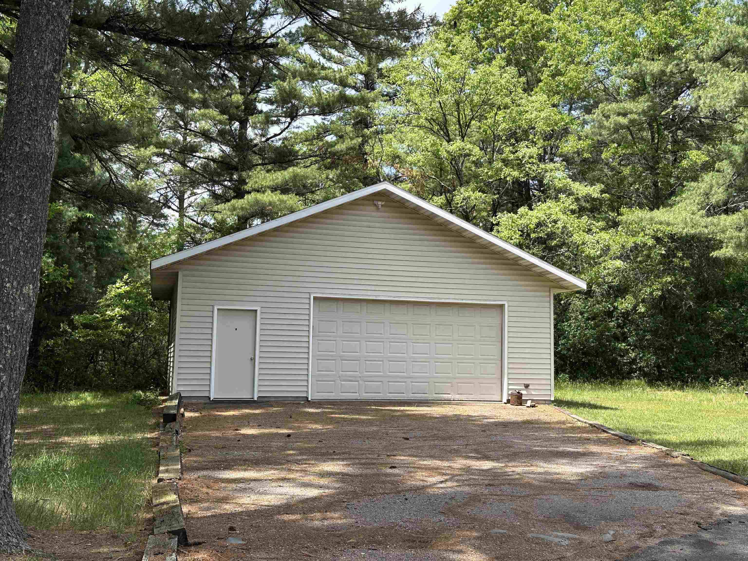 4011 GRIFFITH AVENUE, Wisconsin Rapids, Wisconsin 54494, 5 Bedrooms Bedrooms, ,1 BathroomBathrooms,Residential,For Sale,4011 GRIFFITH AVENUE,22602419