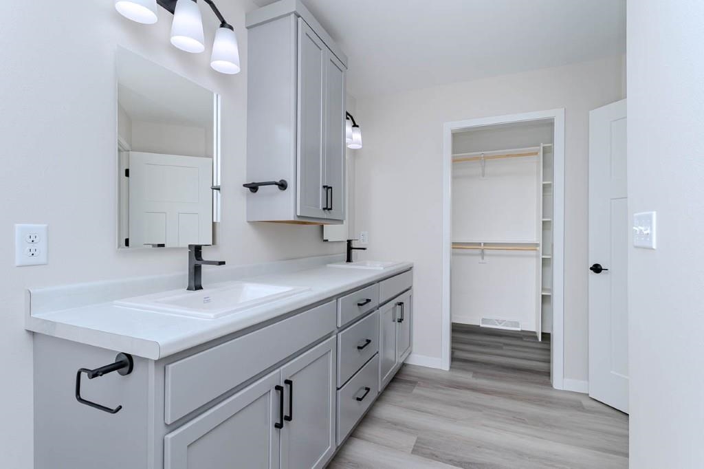 621 Amberwood Way, Plover, Wisconsin 54467, 3 Bedrooms Bedrooms, ,2 BathroomsBathrooms,Residential,For Sale,621 Amberwood Way,22602424