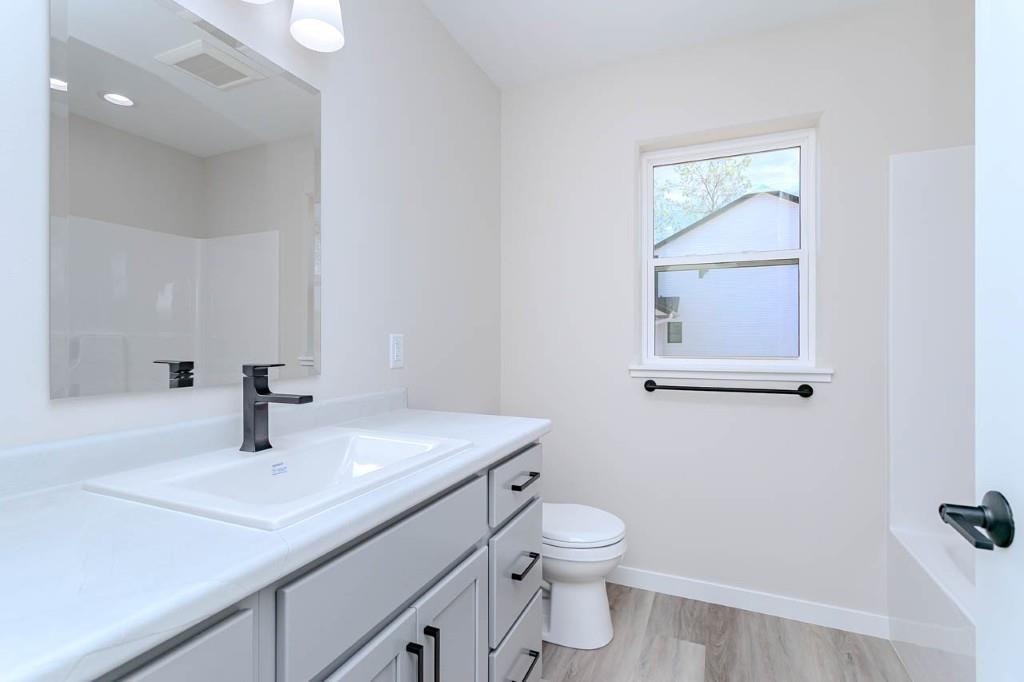 621 Amberwood Way, Plover, Wisconsin 54467, 3 Bedrooms Bedrooms, ,2 BathroomsBathrooms,Residential,For Sale,621 Amberwood Way,22602424