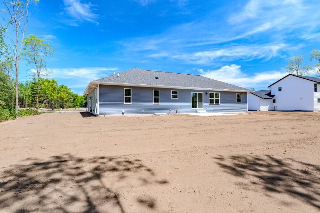 621 Amberwood Way, Plover, Wisconsin 54467, 3 Bedrooms Bedrooms, ,2 BathroomsBathrooms,Residential,For Sale,621 Amberwood Way,22602424
