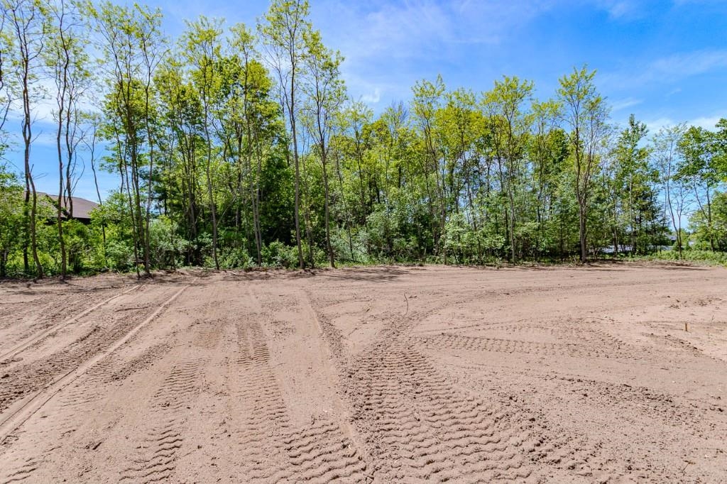 621 Amberwood Way, Plover, Wisconsin 54467, 3 Bedrooms Bedrooms, ,2 BathroomsBathrooms,Residential,For Sale,621 Amberwood Way,22602424