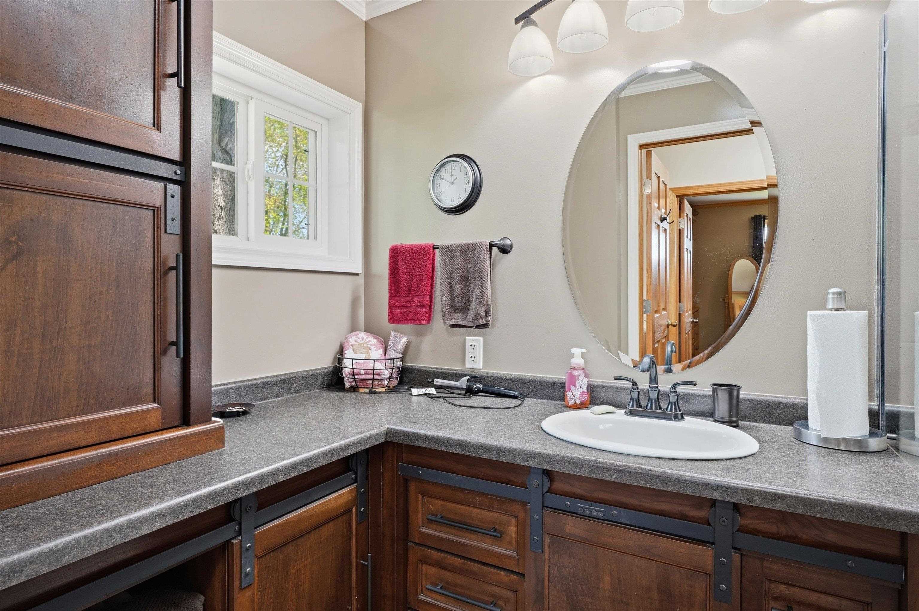 1811 E 4TH STREET, Marshfield, Wisconsin 54449, 3 Bedrooms Bedrooms, ,2 BathroomsBathrooms,Residential,For Sale,1811 E 4TH STREET,22602435