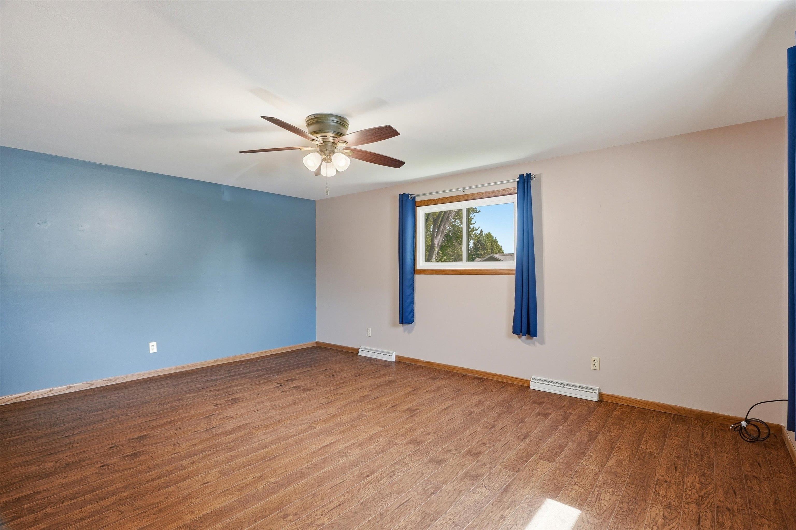 1617 E BLODGETT STREET, Marshfield, Wisconsin 54449, 2 Bedrooms Bedrooms, ,1 BathroomBathrooms,Residential,For Sale,1617 E BLODGETT STREET,22602454