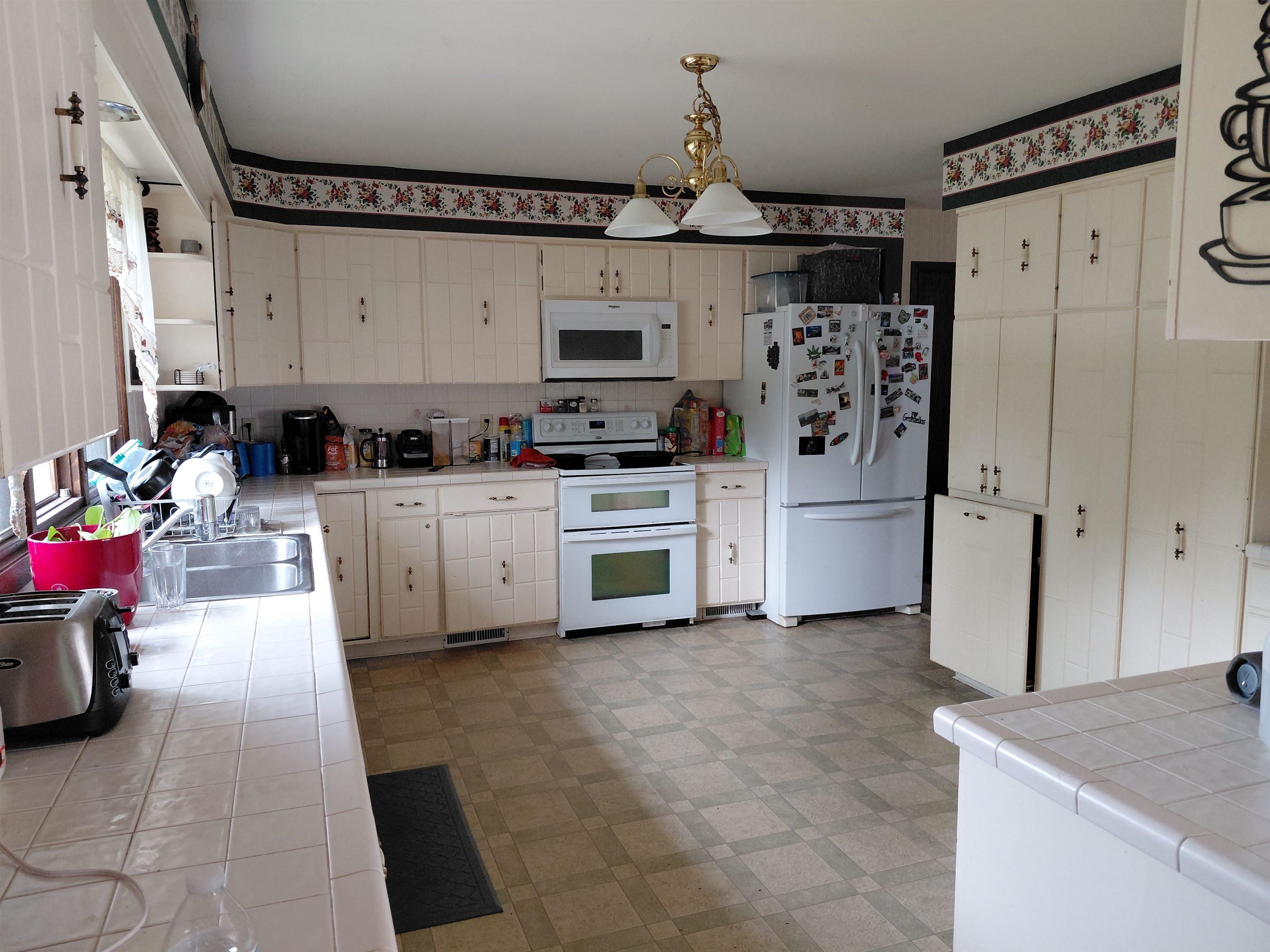 301 N SCHMIDT AVENUE, Marshfield, Wisconsin 54449, 5 Bedrooms Bedrooms, ,2 BathroomsBathrooms,Residential,For Sale,301 N SCHMIDT AVENUE,22602492