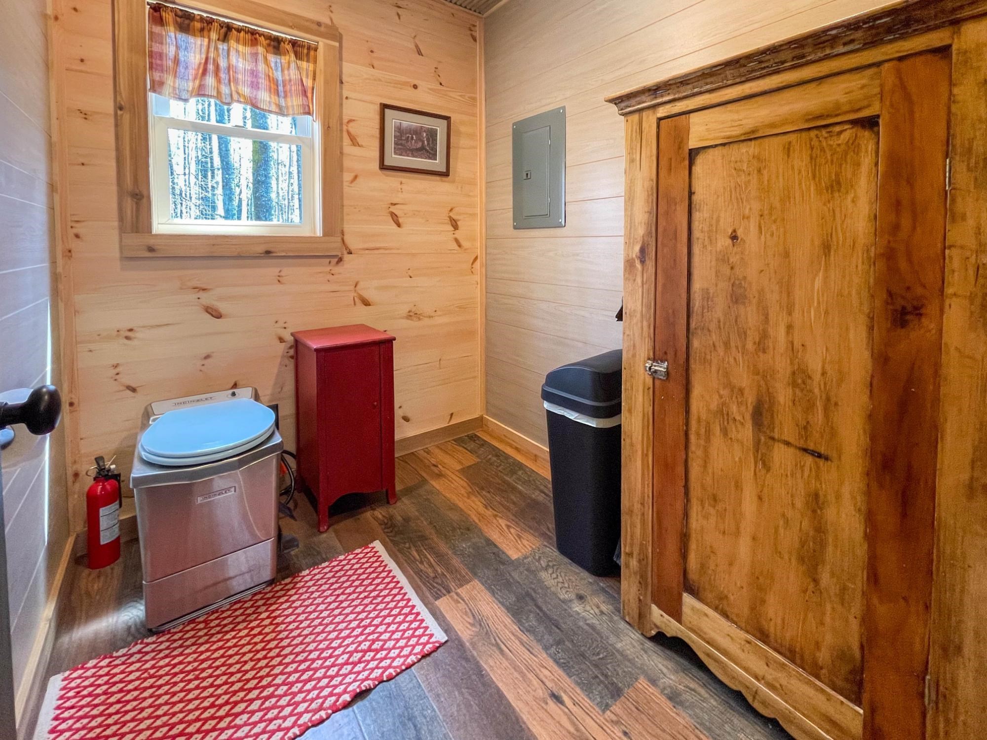 7552 TEE LAKE ROAD, Crandon, Wisconsin 54520, 1 Bedroom Bedrooms, ,Residential,For Sale,7552 TEE LAKE ROAD,22602493