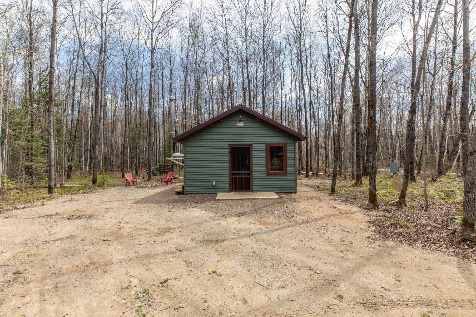 7552 TEE LAKE ROAD, Crandon, Wisconsin 54520, 1 Bedroom Bedrooms, ,Residential,For Sale,7552 TEE LAKE ROAD,22602493