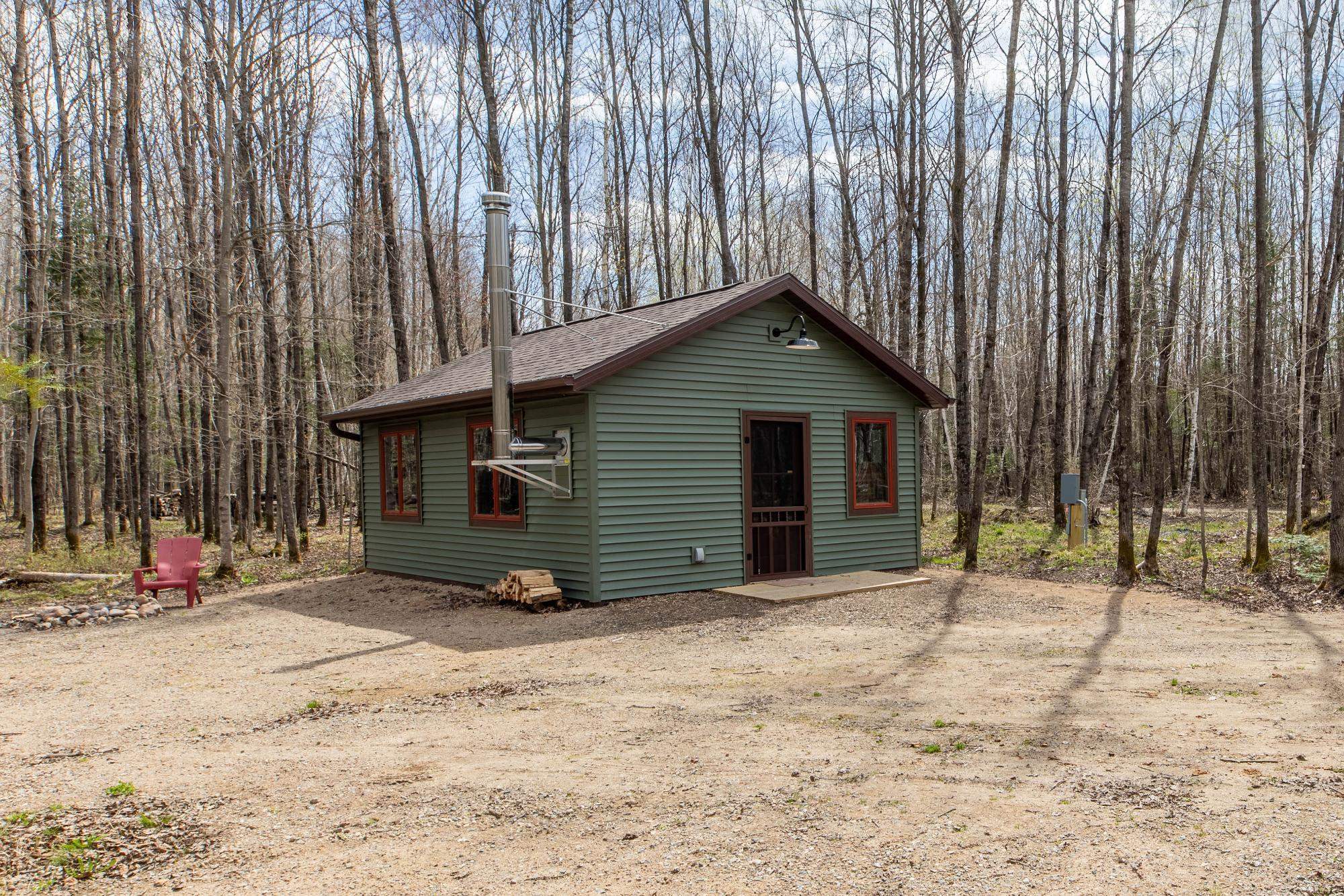 7552 TEE LAKE ROAD, Crandon, Wisconsin 54520, 1 Bedroom Bedrooms, ,Residential,For Sale,7552 TEE LAKE ROAD,22602493