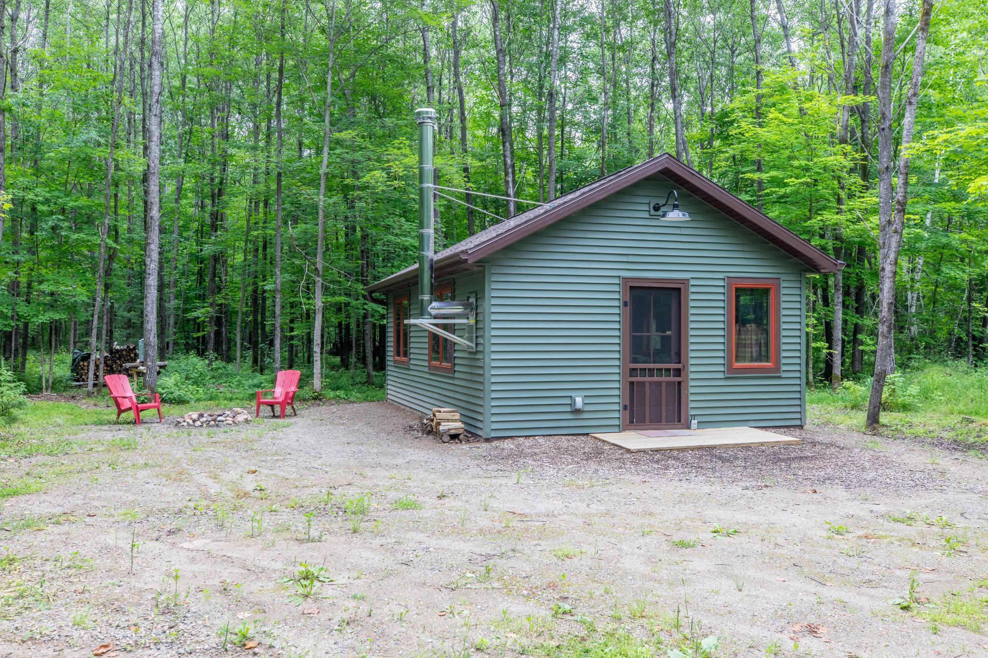 7552 TEE LAKE ROAD, Crandon, Wisconsin 54520, 1 Bedroom Bedrooms, ,Residential,For Sale,7552 TEE LAKE ROAD,22602493