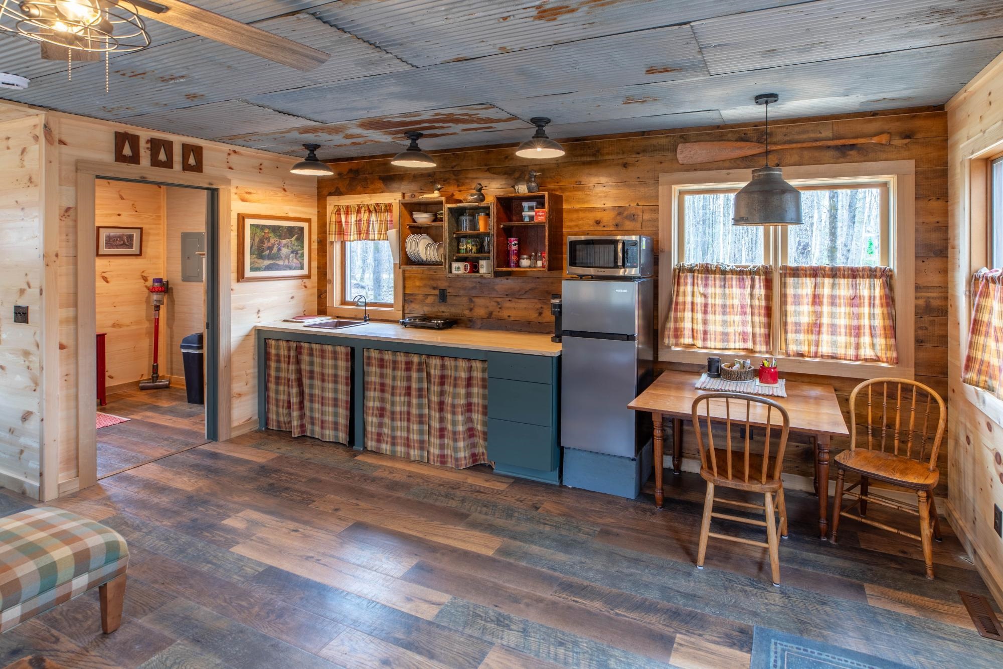 7552 TEE LAKE ROAD, Crandon, Wisconsin 54520, 1 Bedroom Bedrooms, ,Residential,For Sale,7552 TEE LAKE ROAD,22602493