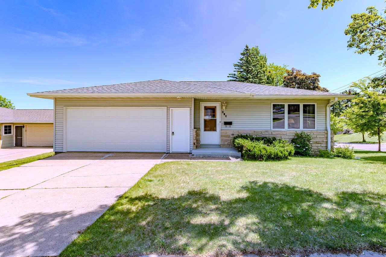 103 N 11TH AVENUE, Wausau, Wisconsin 54401, 4 Bedrooms Bedrooms, ,3 BathroomsBathrooms,Residential,For Sale,103 N 11TH AVENUE,22602494