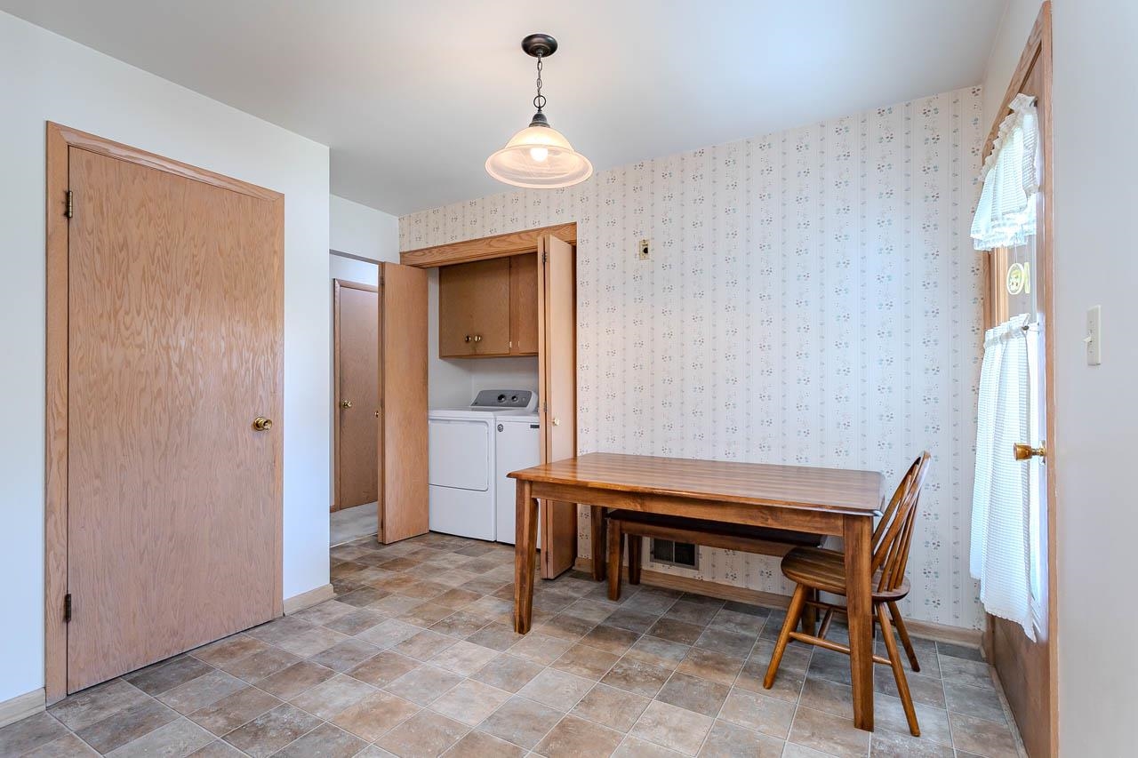103 N 11TH AVENUE, Wausau, Wisconsin 54401, 4 Bedrooms Bedrooms, ,3 BathroomsBathrooms,Residential,For Sale,103 N 11TH AVENUE,22602494