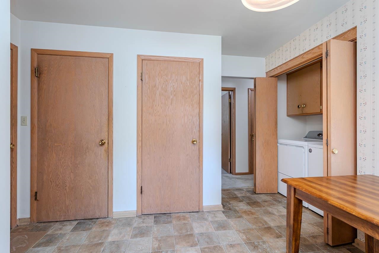 103 N 11TH AVENUE, Wausau, Wisconsin 54401, 4 Bedrooms Bedrooms, ,3 BathroomsBathrooms,Residential,For Sale,103 N 11TH AVENUE,22602494