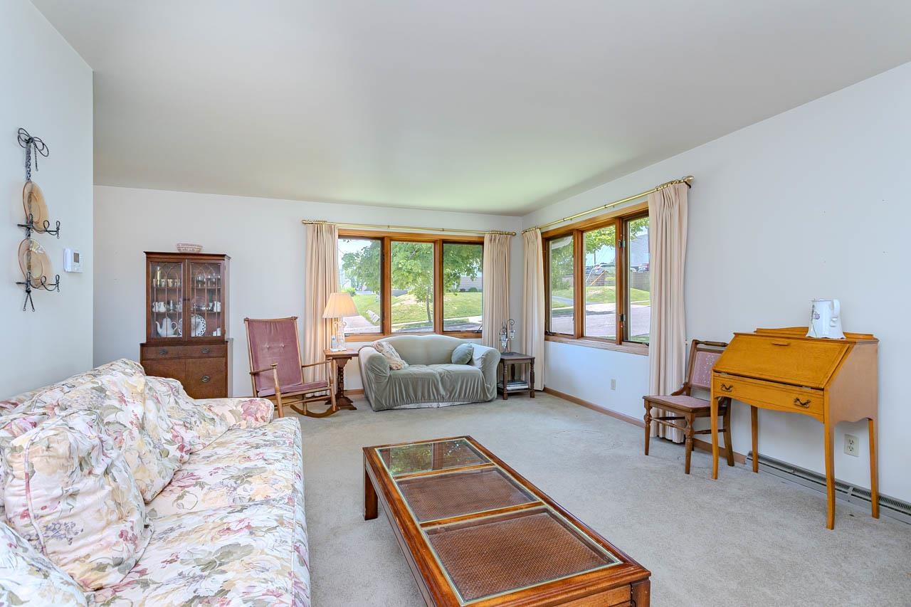 103 N 11TH AVENUE, Wausau, Wisconsin 54401, 4 Bedrooms Bedrooms, ,3 BathroomsBathrooms,Residential,For Sale,103 N 11TH AVENUE,22602494