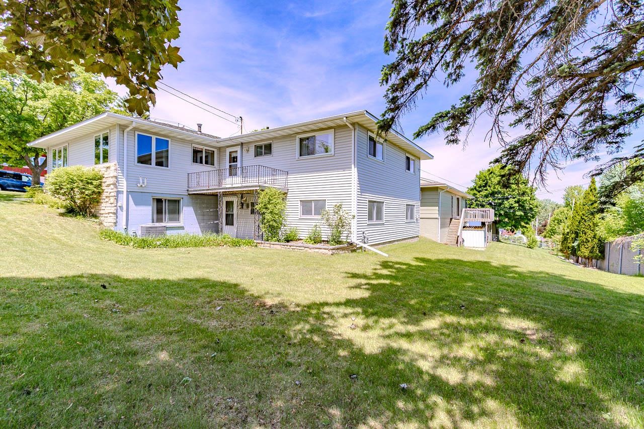 103 N 11TH AVENUE, Wausau, Wisconsin 54401, 4 Bedrooms Bedrooms, ,3 BathroomsBathrooms,Residential,For Sale,103 N 11TH AVENUE,22602494