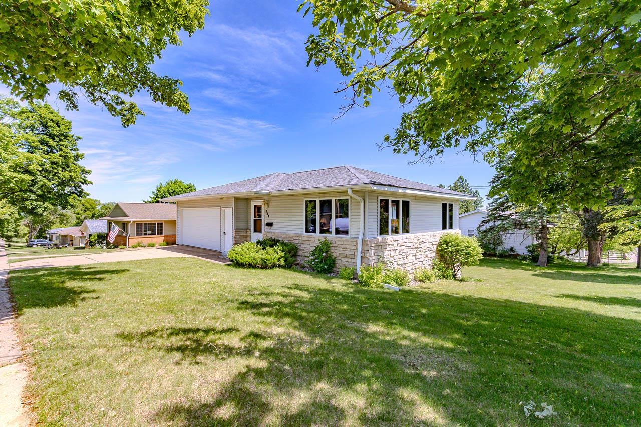 103 N 11TH AVENUE, Wausau, Wisconsin 54401, 4 Bedrooms Bedrooms, ,3 BathroomsBathrooms,Residential,For Sale,103 N 11TH AVENUE,22602494