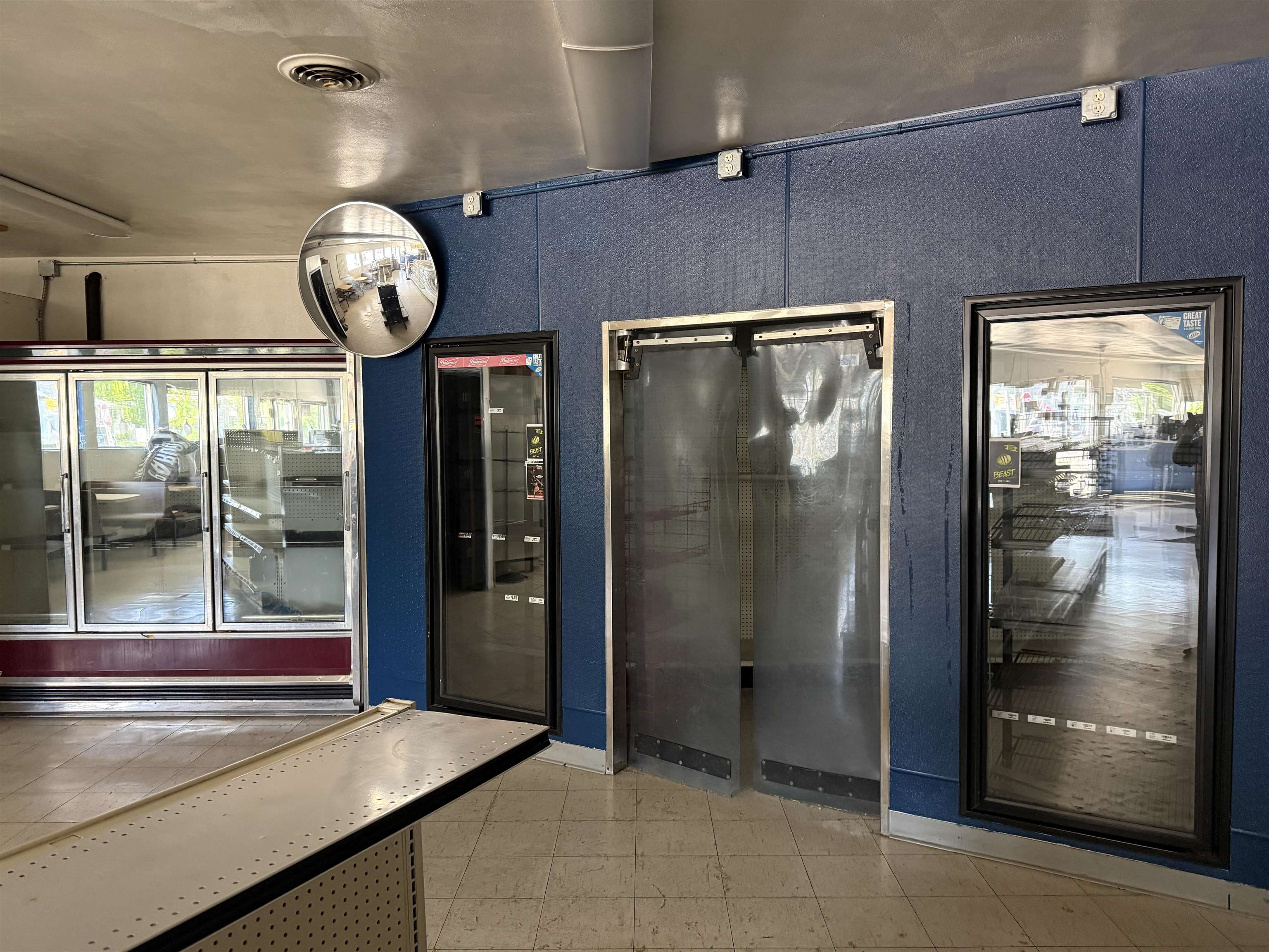 123 S WASHINGTON STREET, WYOCENA, Wisconsin 53969, ,Commercial/industrial,For Sale,123 S WASHINGTON STREET,22602505