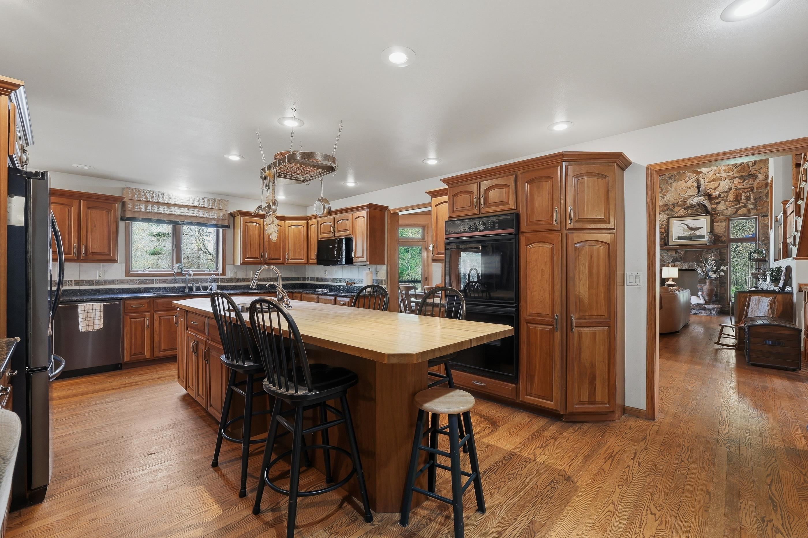 2610 LITTLE CHICAGO ROAD, Stevens Point, Wisconsin 54481, 4 Bedrooms Bedrooms, ,4 BathroomsBathrooms,Residential,For Sale,2610 LITTLE CHICAGO ROAD,22602510