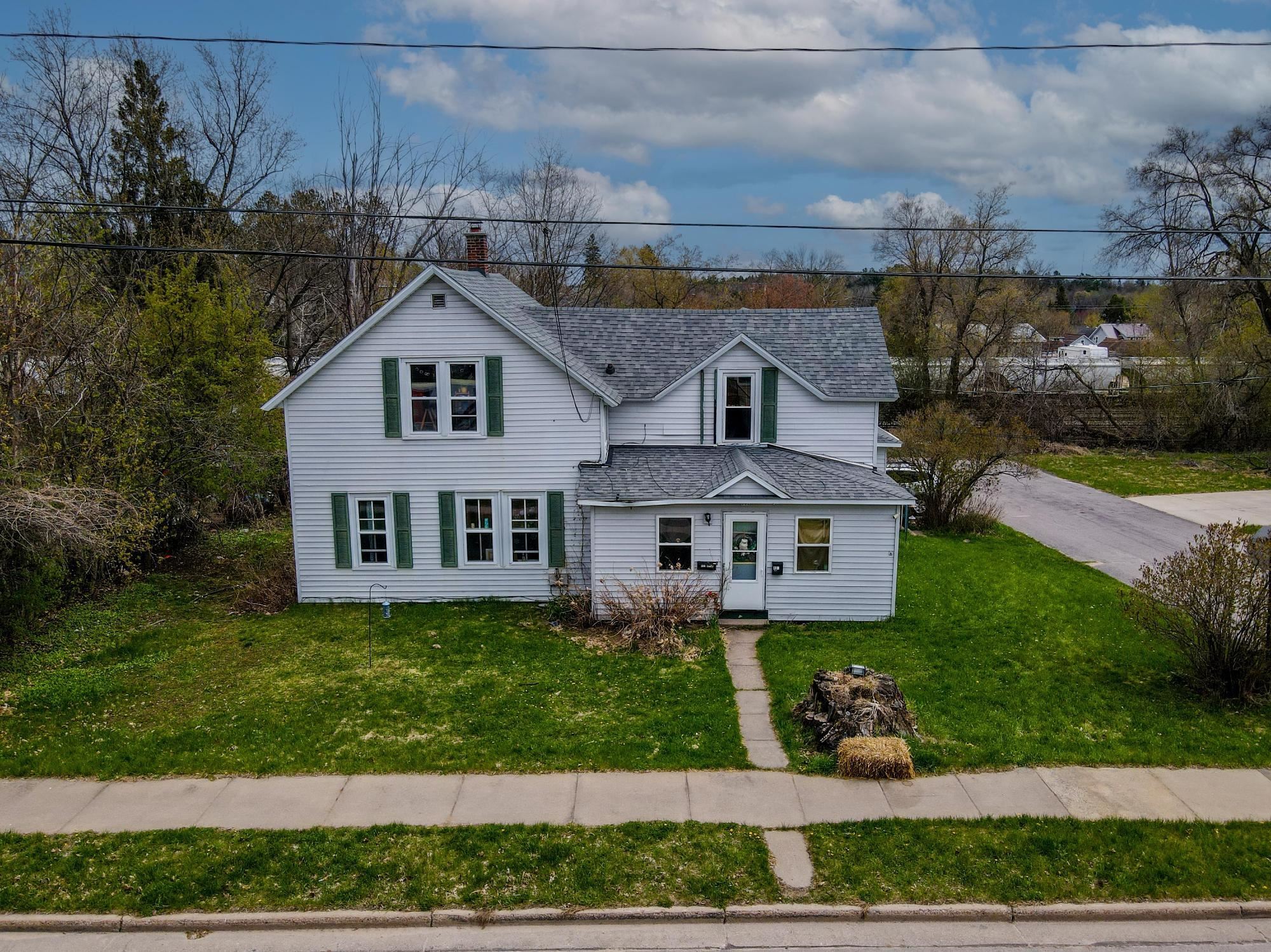 802 MASON STREET, Rhinelander, Wisconsin 54501, 6 Bedrooms Bedrooms, ,2 BathroomsBathrooms,Residential,For Sale,802 MASON STREET,22602511