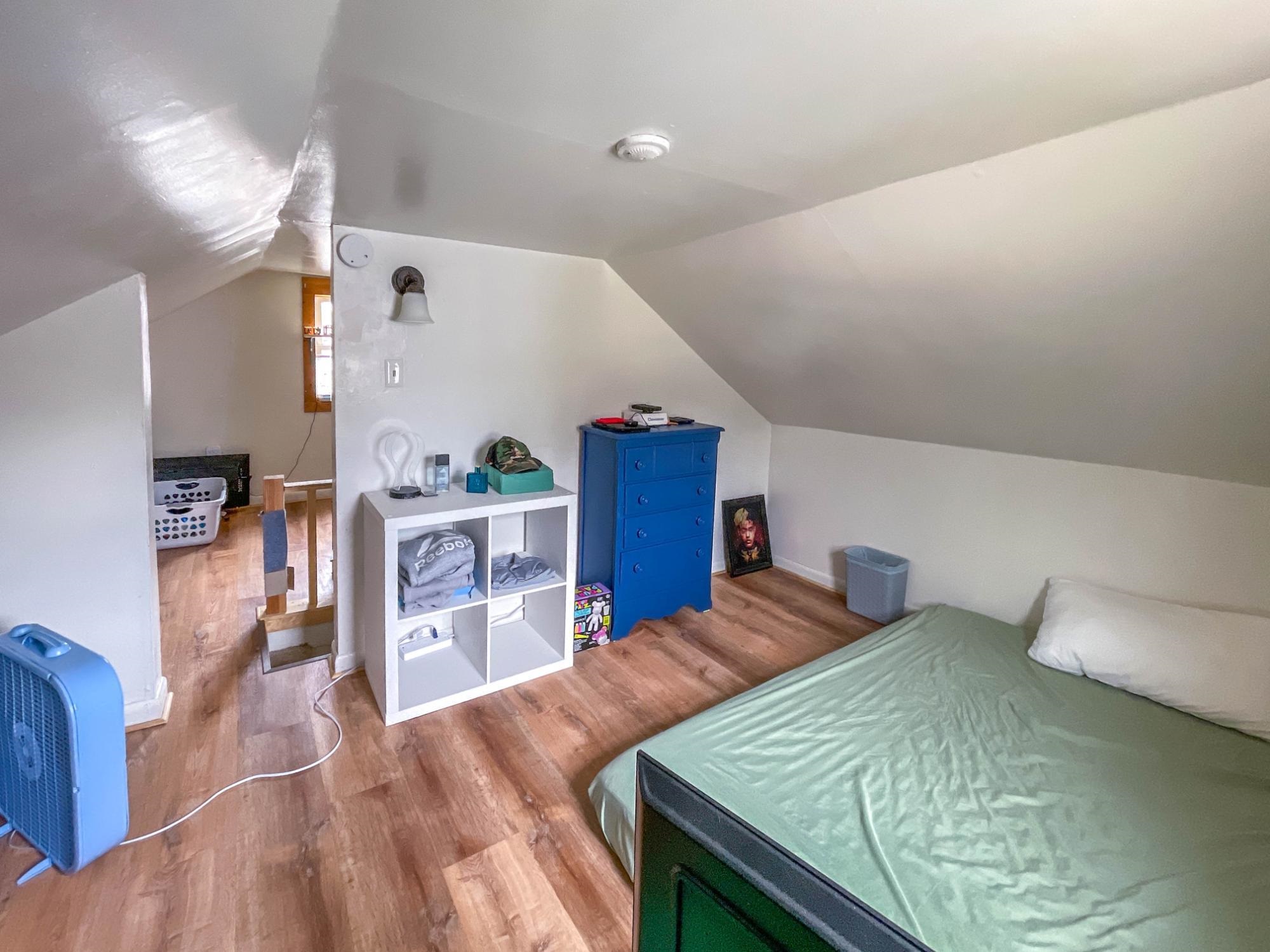 15 W MONTROSE STREET WEST, Rhinelander, Wisconsin 54501, 1 Bedroom Bedrooms, ,1 BathroomBathrooms,Residential,For Sale,15 W MONTROSE STREET WEST,22602512