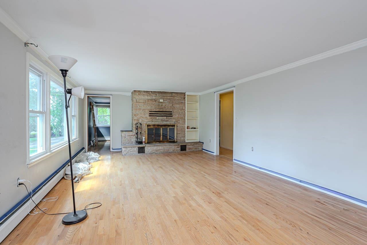 807 TURNER STREET, Wausau, Wisconsin 54403-3360, 5 Bedrooms Bedrooms, ,2 BathroomsBathrooms,Residential,For Sale,807 TURNER STREET,22602528