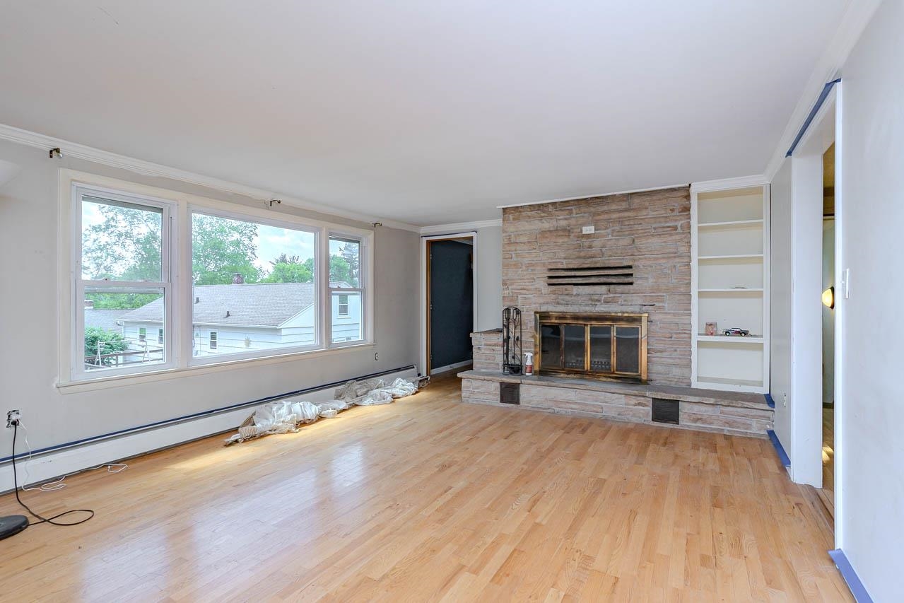 807 TURNER STREET, Wausau, Wisconsin 54403-3360, 5 Bedrooms Bedrooms, ,2 BathroomsBathrooms,Residential,For Sale,807 TURNER STREET,22602528