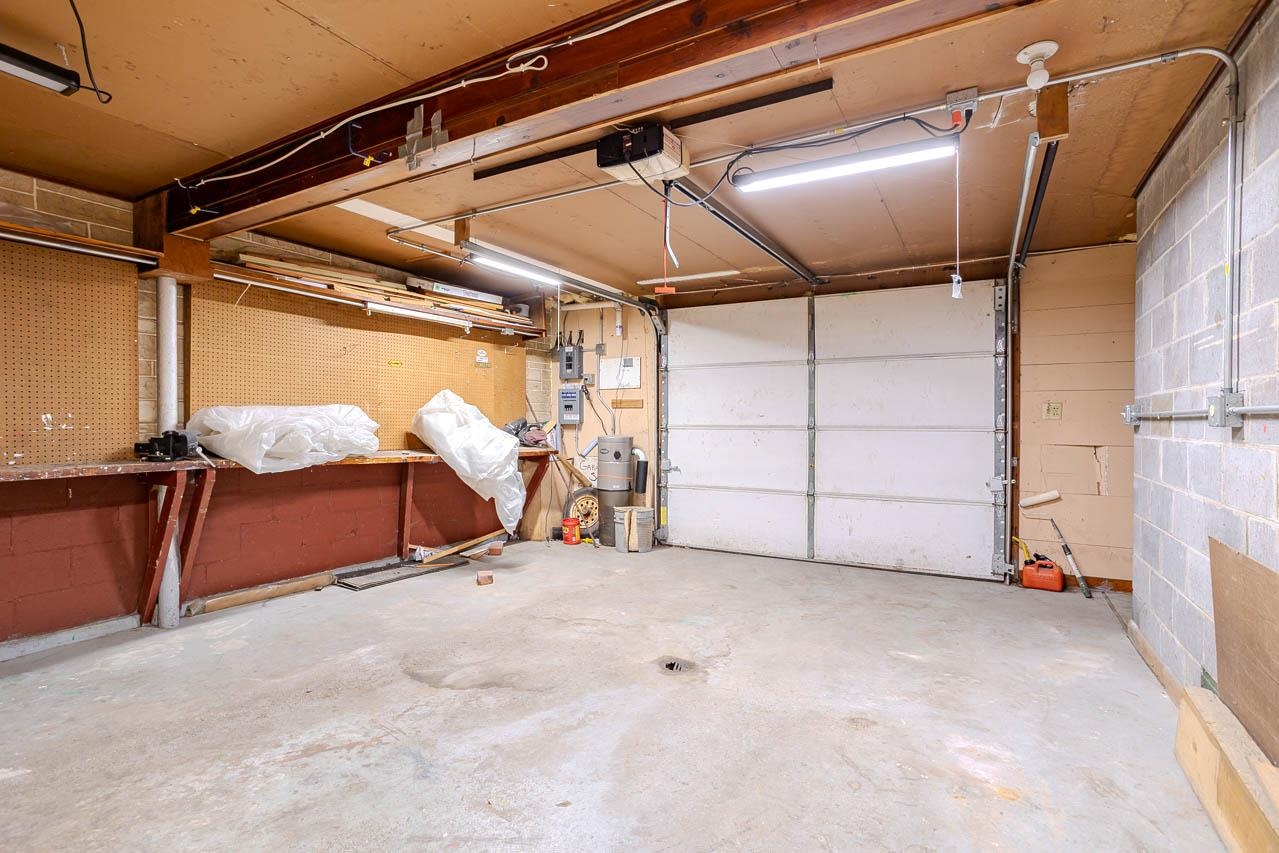 807 TURNER STREET, Wausau, Wisconsin 54403-3360, 5 Bedrooms Bedrooms, ,2 BathroomsBathrooms,Residential,For Sale,807 TURNER STREET,22602528