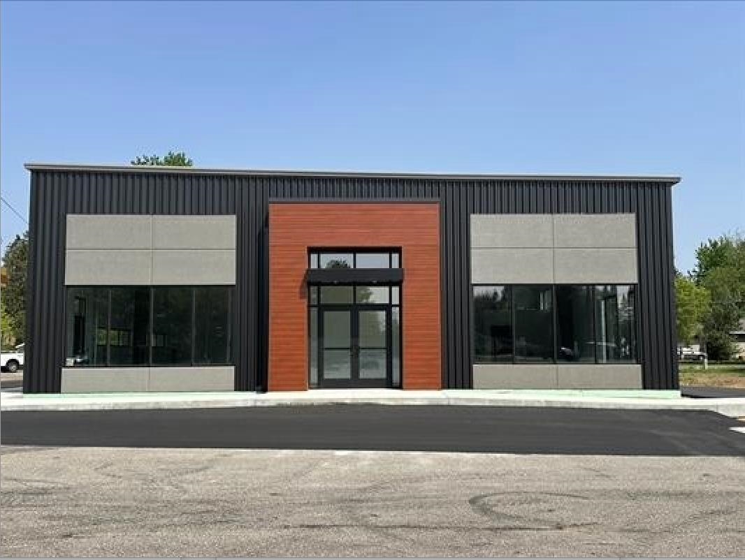 2450 POST ROAD, Plover, Wisconsin 54467, ,Commercial/industrial,For Rent,2450 POST ROAD,22602541
