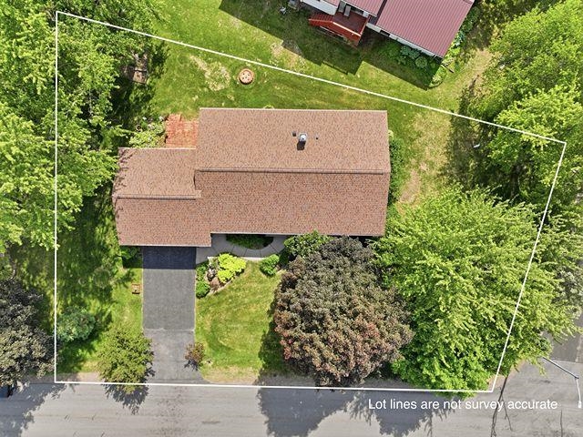412 MARATHON STREET, Marshfield, Wisconsin 54449, 5 Bedrooms Bedrooms, ,3 BathroomsBathrooms,Residential,For Sale,412 MARATHON STREET,22602545