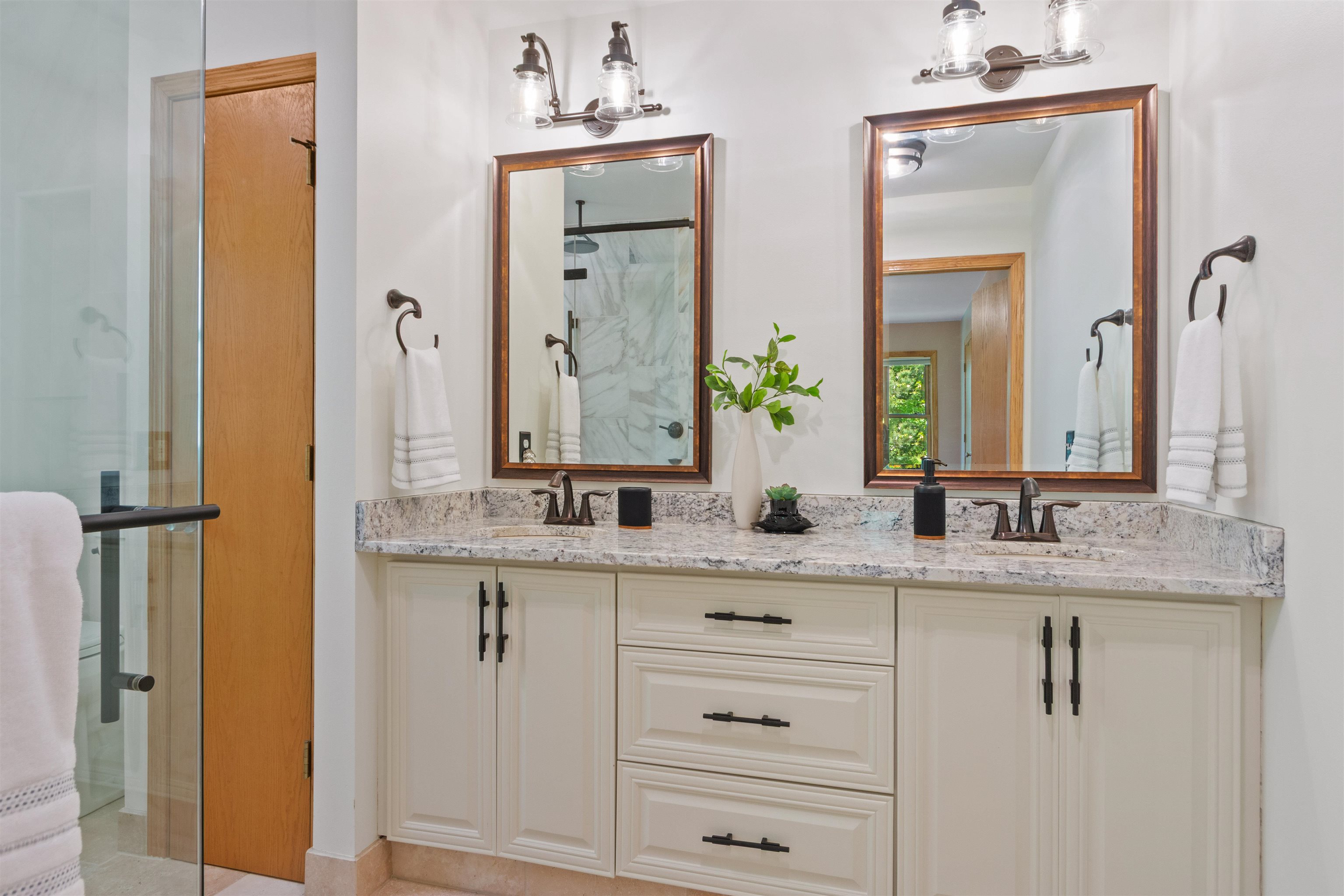 649 WATERWORKS ROAD, Nekoosa, Wisconsin 54457, 5 Bedrooms Bedrooms, ,3 BathroomsBathrooms,Residential,For Sale,649 WATERWORKS ROAD,22602549