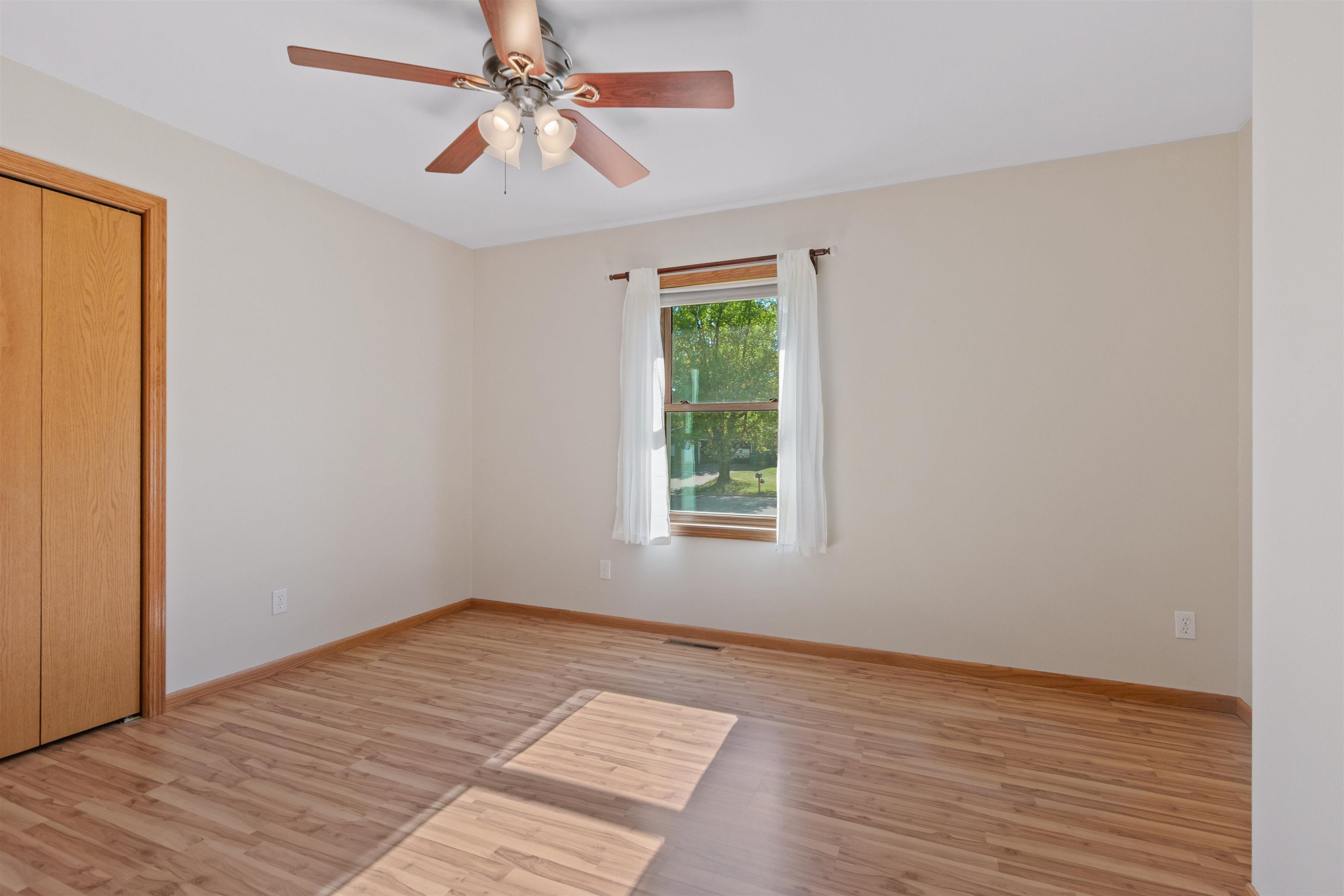 649 WATERWORKS ROAD, Nekoosa, Wisconsin 54457, 5 Bedrooms Bedrooms, ,3 BathroomsBathrooms,Residential,For Sale,649 WATERWORKS ROAD,22602549
